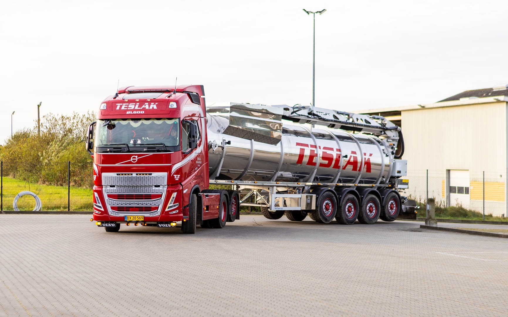 Teslak Transport transportfirma i Ølgod
