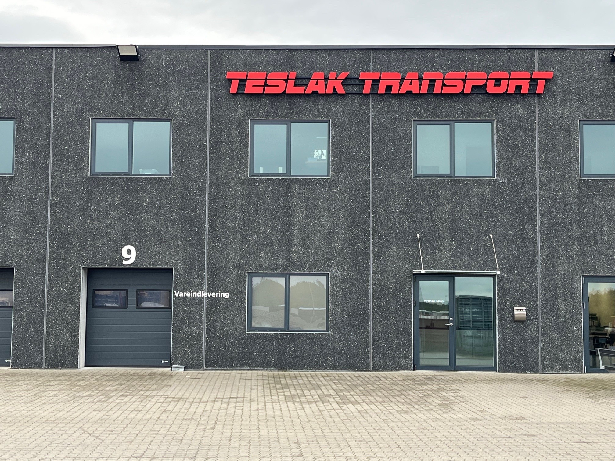 Transportfirma i Ølgod nær Grindsted - Teslak Transport